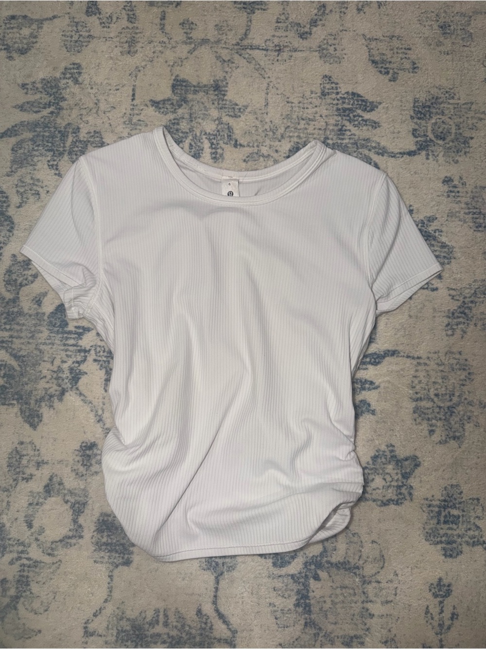Lululemon White Ribbed Short Sleeve Tee